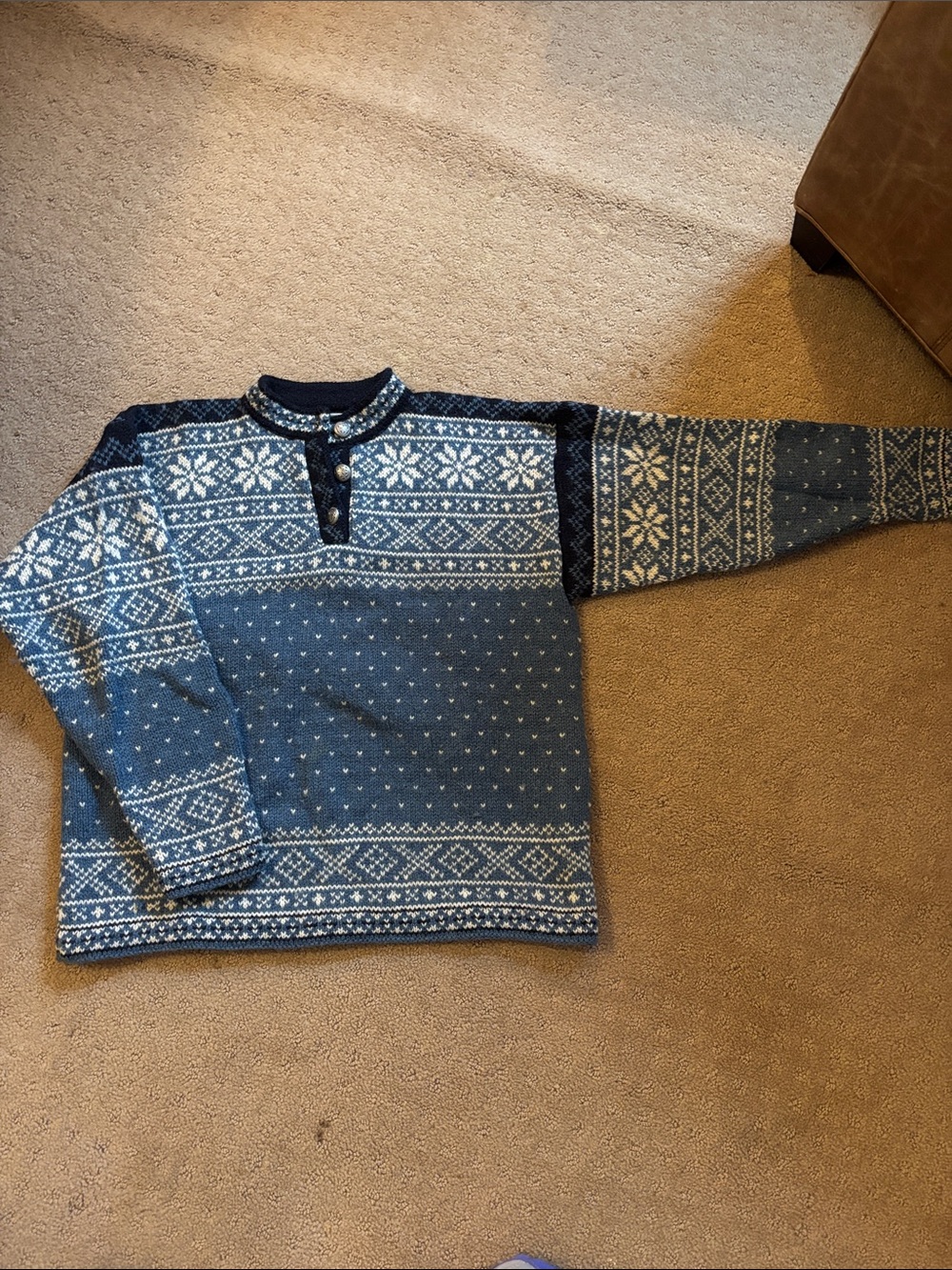 L.L. Bean Blue and Cream Fair Isle Henley Wool Sweater